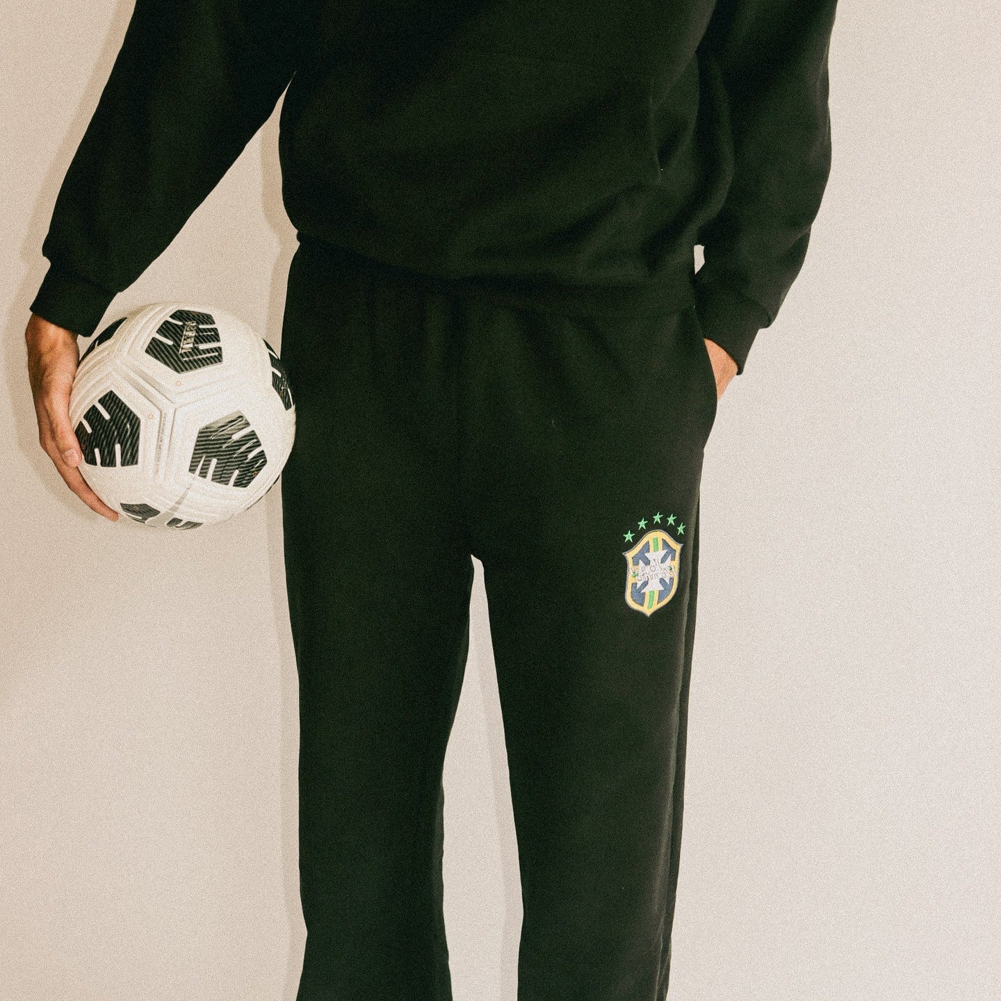 Rio Street Tracksuit – Brazil Edition